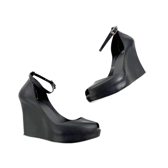 Melissa Black and White Patchuli Peep Toe Jelly Ankle Strap Wedge Shoe Size 6 - Picture 1 of 12